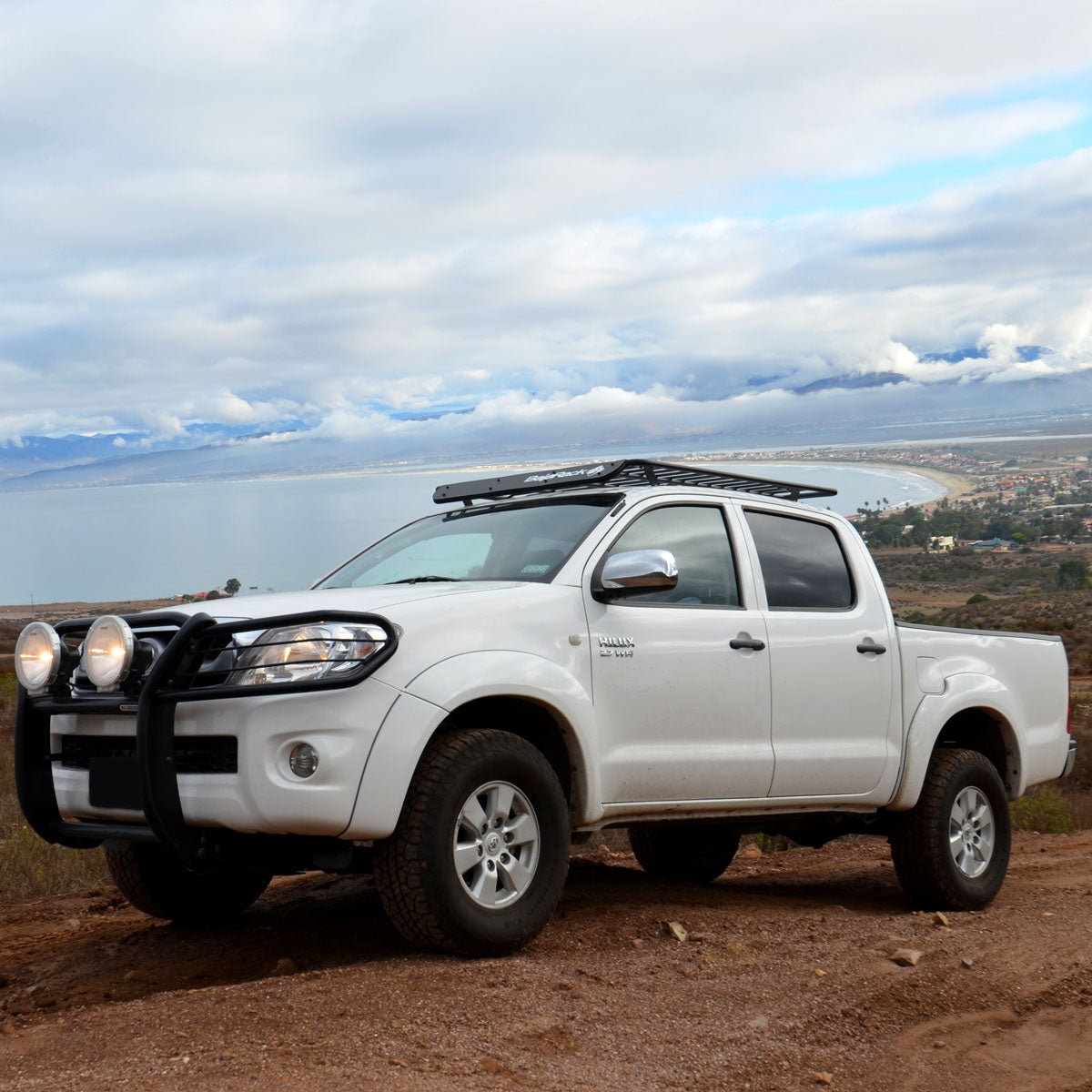 Toyota Hilux AN120 10/15 - Current Dual Cab Oval Steel Roof Rack